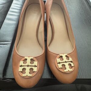 Tory Burch Tan Flats with Gold Logo